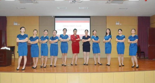 光山縣講解員服務(wù)禮儀與化妝造型培訓(xùn)暨服裝租賃服務(wù)在縣中等職業(yè)學(xué)校啟動